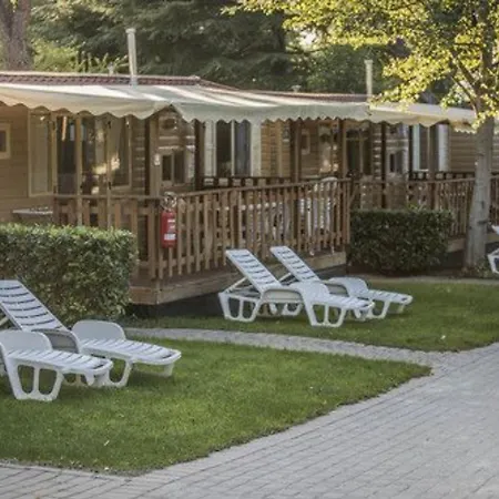 Hu Altomincio Village Kompleks wypoczynkowy