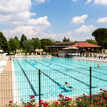 Hu Altomincio Village 3* Valeggio sul Mincio