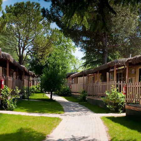 Hu Altomincio Village Valeggio sul Mincio