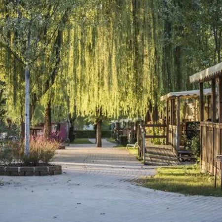 Hu Altomincio Village Üdülőpark Valeggio sul Mincio