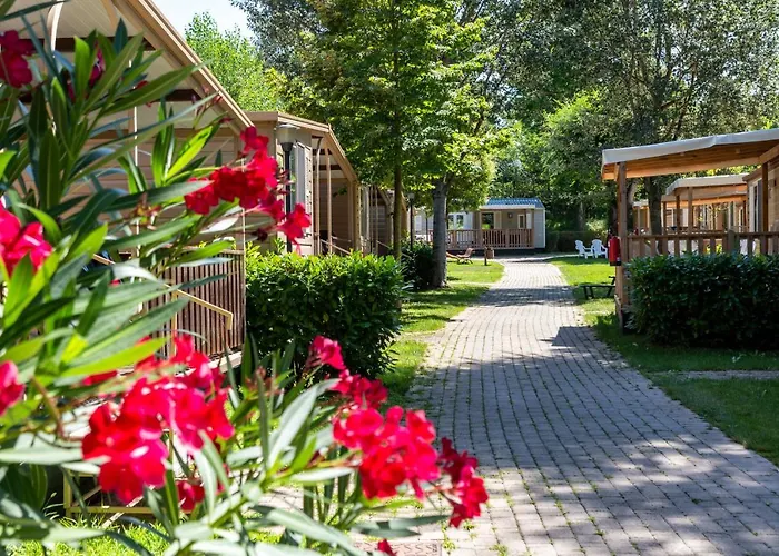 Hu Altomincio Village Prázdninový areál Valeggio sul Mincio