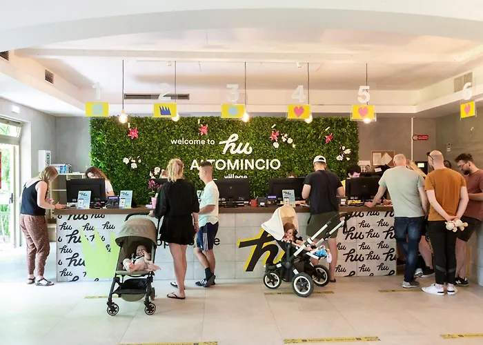 Prázdninový areál Hu Altomincio Village 3*