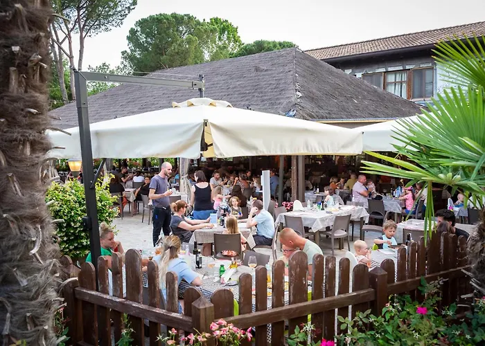 Hu Altomincio Village Prázdninový areál Valeggio sul Mincio