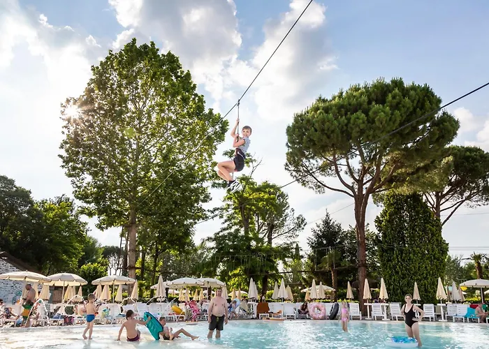 Hu Altomincio Village Prázdninový areál Valeggio sul Mincio
