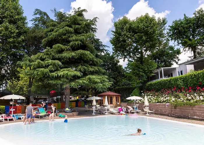 Hu Altomincio Village 3* Valeggio sul Mincio