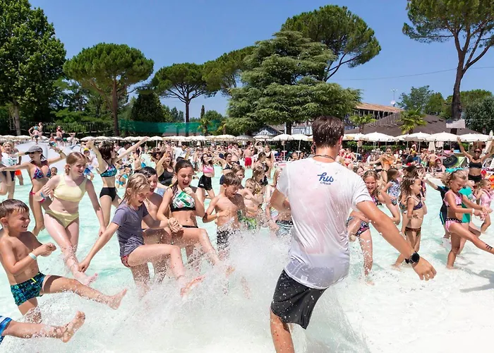 Hu Altomincio Village Prázdninový areál 3*