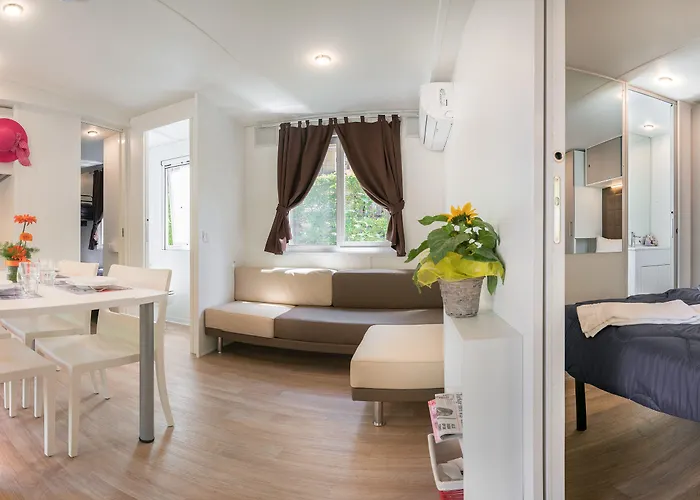 Prázdninový areál Hu Altomincio Village