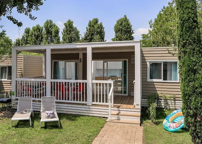 Hu Altomincio Village 3*